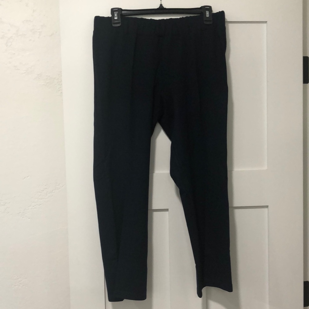 Cabi Ponte knit Capri pant